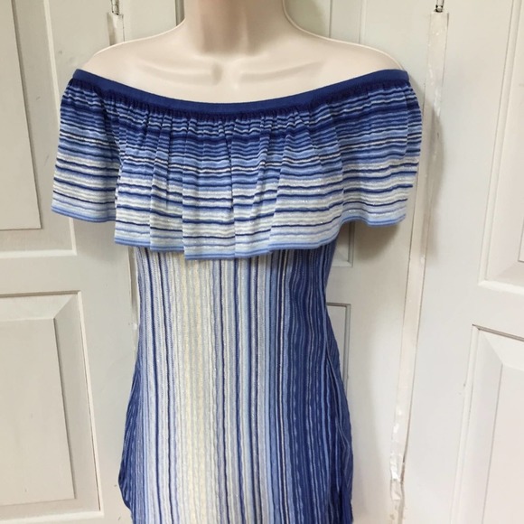 White House Black Market Blue and Silver Blouse - Picture 8 of 16